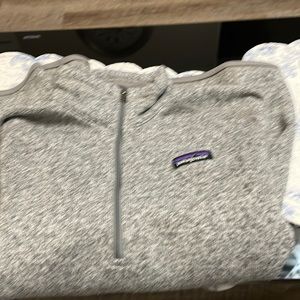 Patagonia jacket sweater woman size large